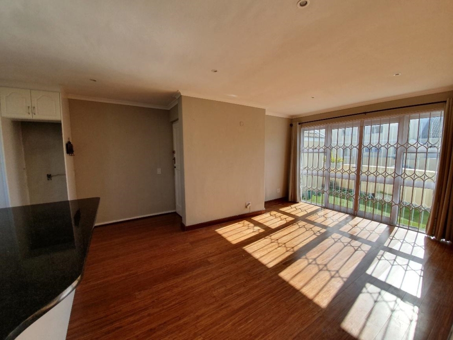 To Let 2 Bedroom Property for Rent in Rondebosch Village Western Cape